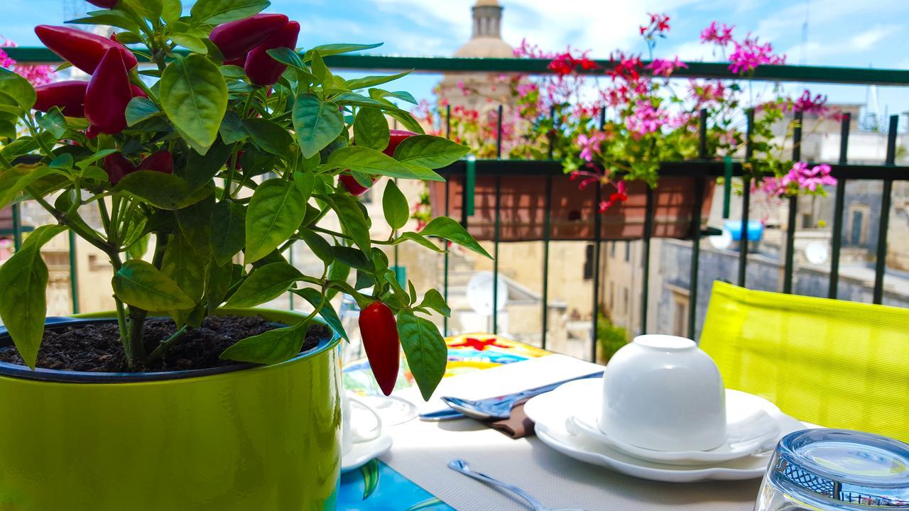 Attico Barocco Bed & Breakfast Lecce Exterior photo